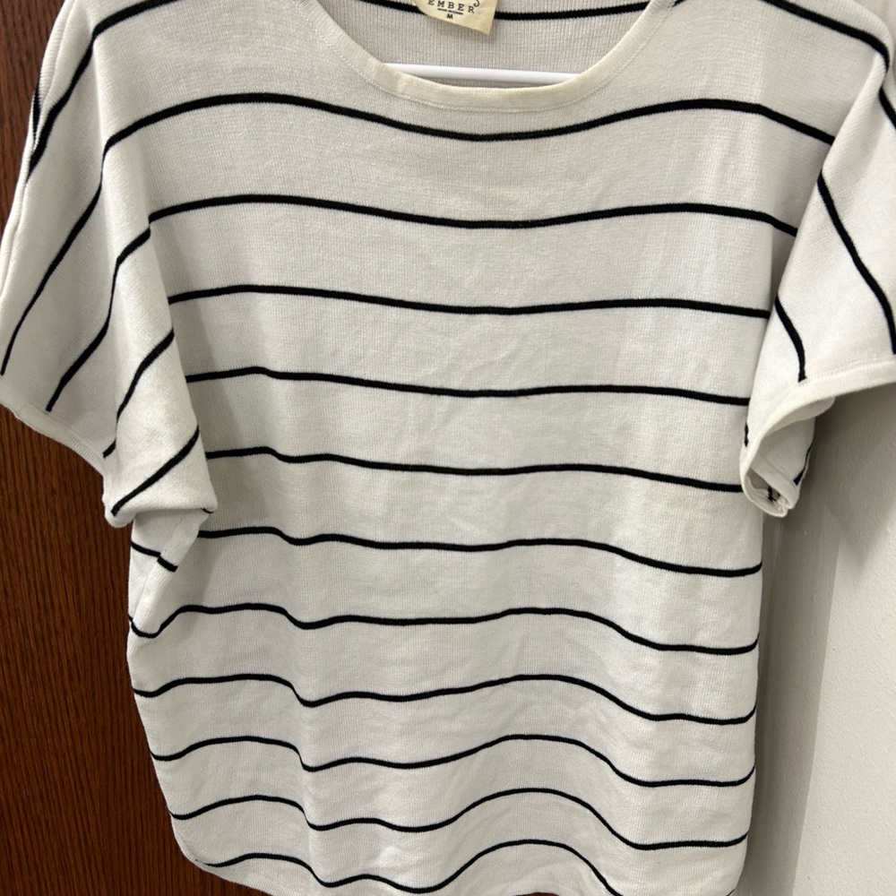 Black and White Striped Short Sleeve Top